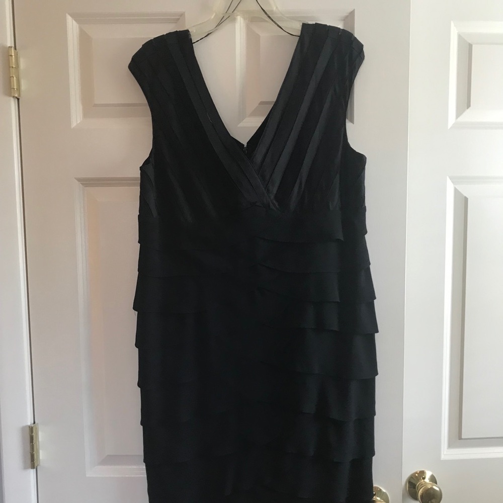 Adrianna Papell Black Evening Gown - Size 14W